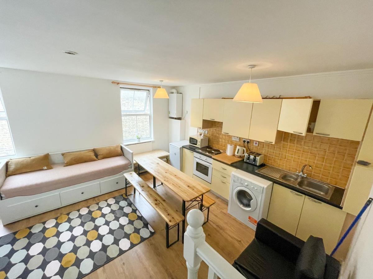 134 Kilburn Road Apartment London Eksteriør bilde